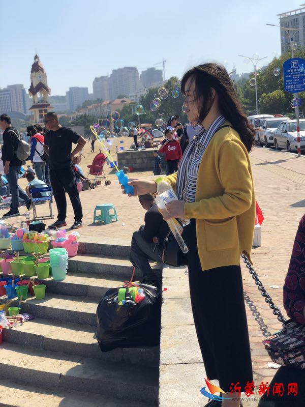 临沂新桥中学优秀班主任吴心雨：疫情时刻，心系学生