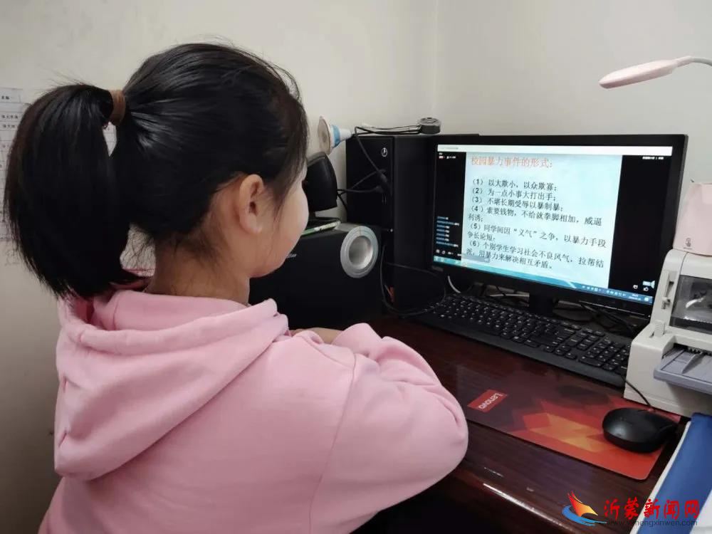 敬畏生命·积极防护 ——新桥小学积极开展安全教育活动