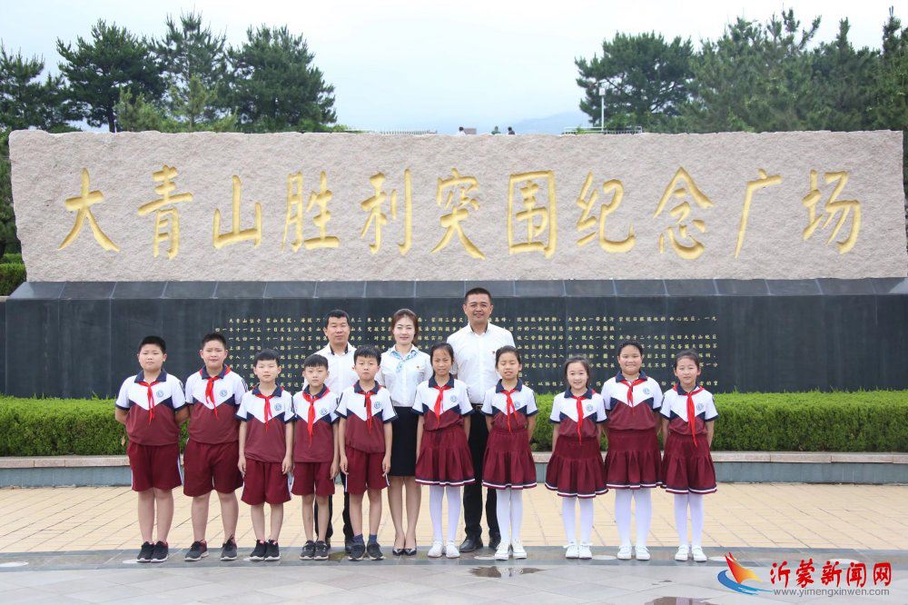 新桥小学“开展追寻红色足迹 传承革命精神”活动