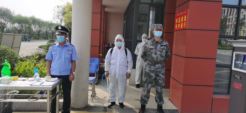 临沂金锣实验学校联合镇属相关部门举行疫情防控应急演练