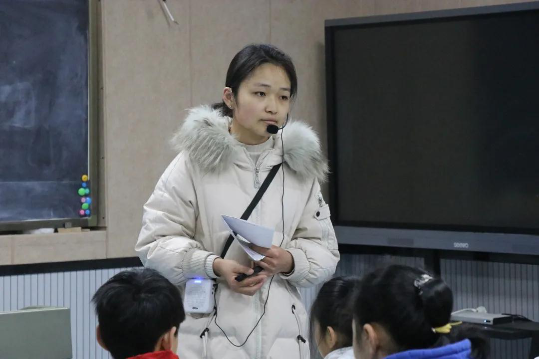 博采众家助成长  聚创共研新明德 