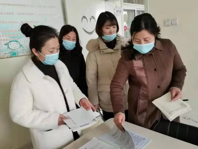 互查互评为契机，共筑食品安全防线——临沂市兰山区方城镇新桥中心幼儿园开展食品安全检查活动