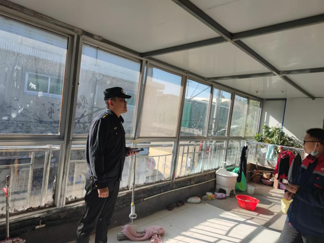 张王庄社区泡沫夹芯板房专项整治