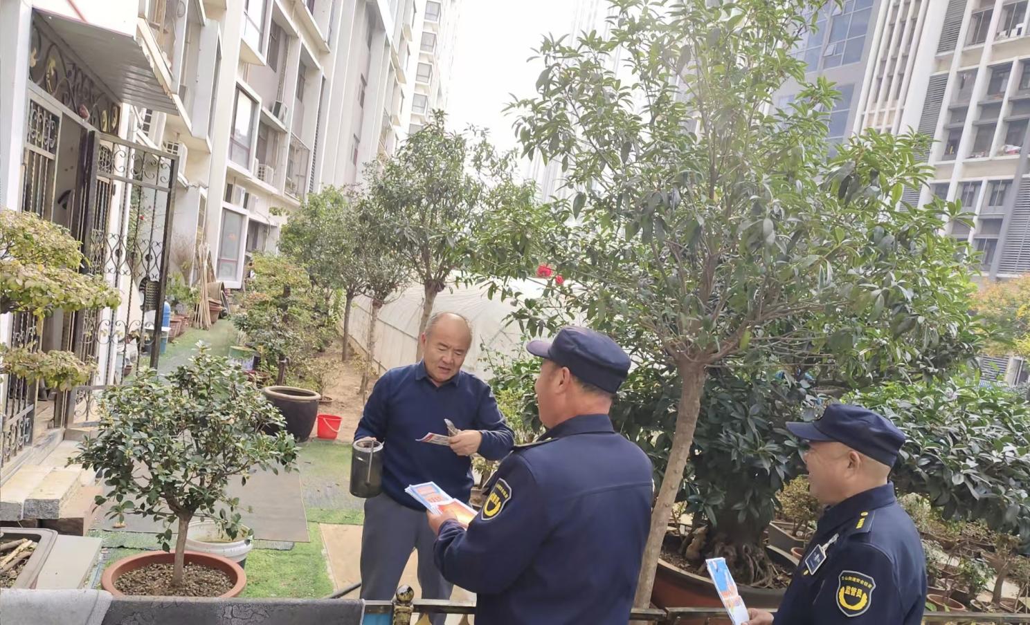 后十社区：“五进”进家庭，安全伴身边